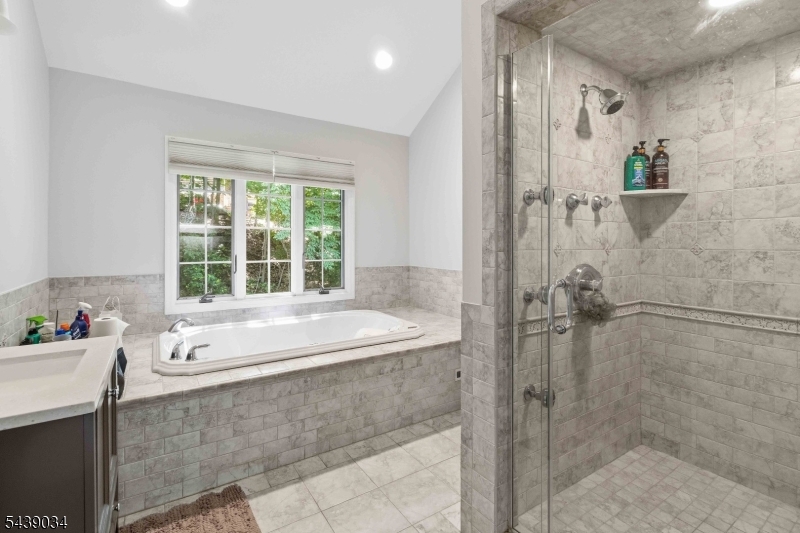 913 High Mountain Rd Property Photo 23