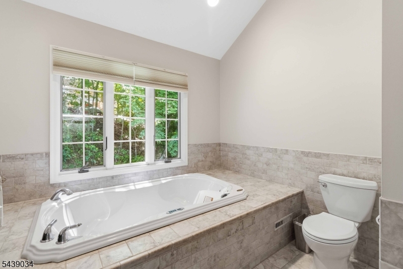 913 High Mountain Rd Property Photo 24
