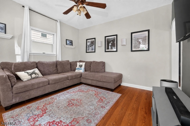 11 5th Avenue Property Photo 3