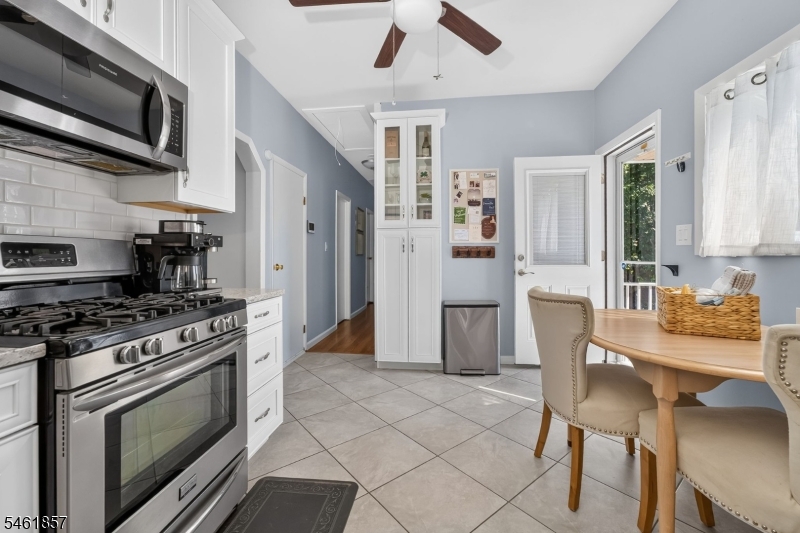 11 5th Avenue Property Photo 6