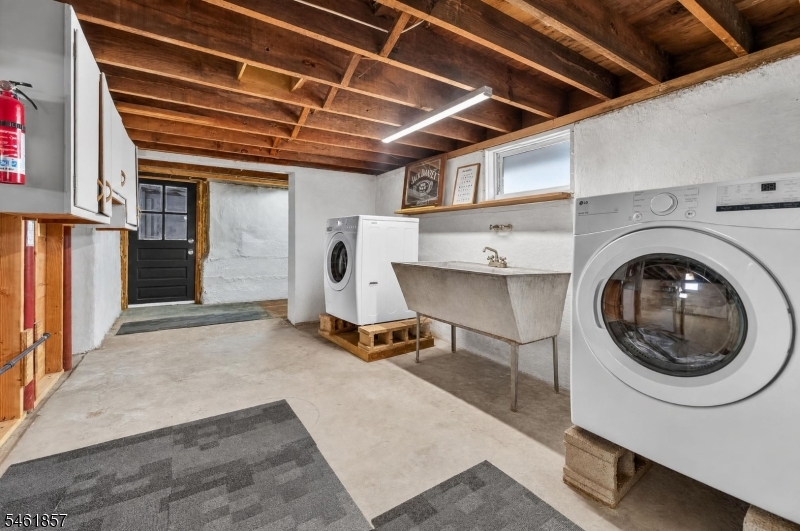 11 5th Avenue Property Photo 16