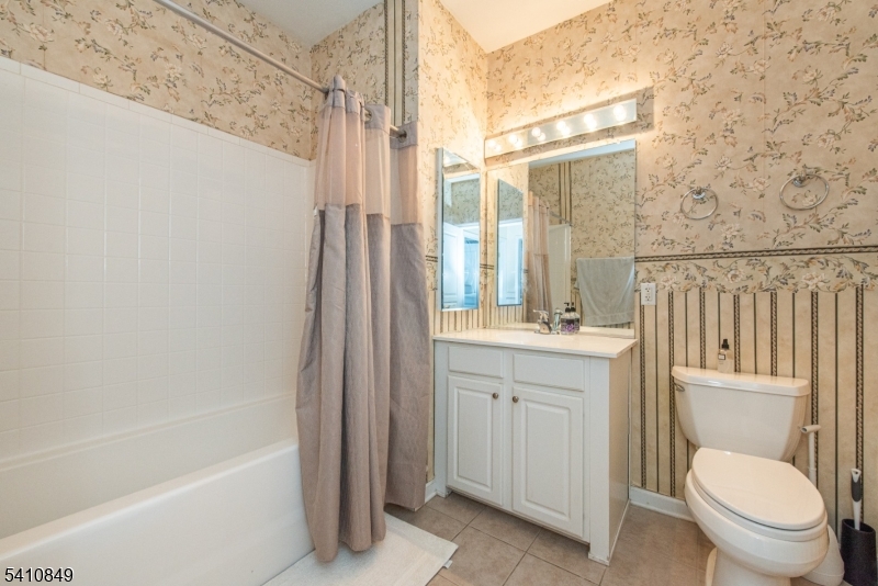 10323 Warrens Way 323 Property Photo 18