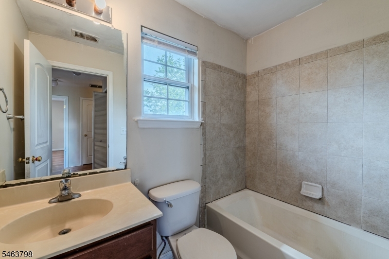 24 Alerica Ln 24 Property Photo 38