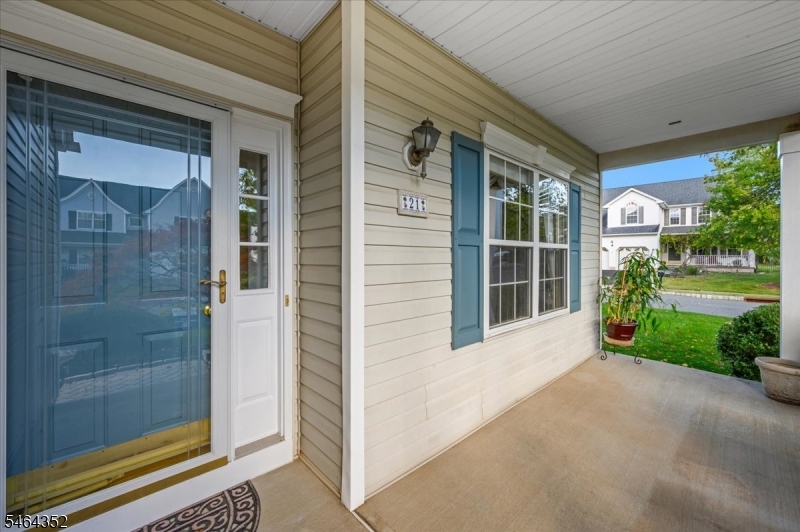 21 Reinhart Way Property Photo 3