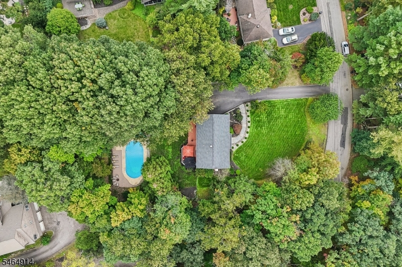 40 Brook Ter Property Photo 46