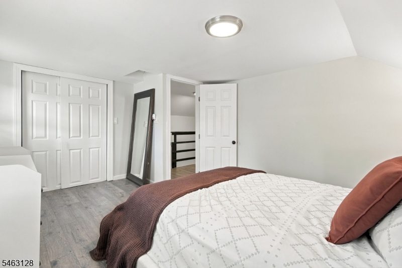 321 Boyden Ave Property Photo 22
