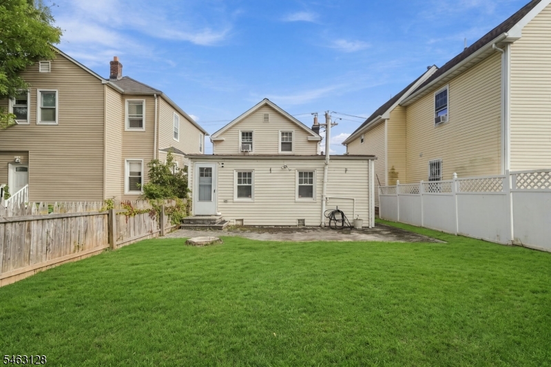 321 Boyden Ave Property Photo 27