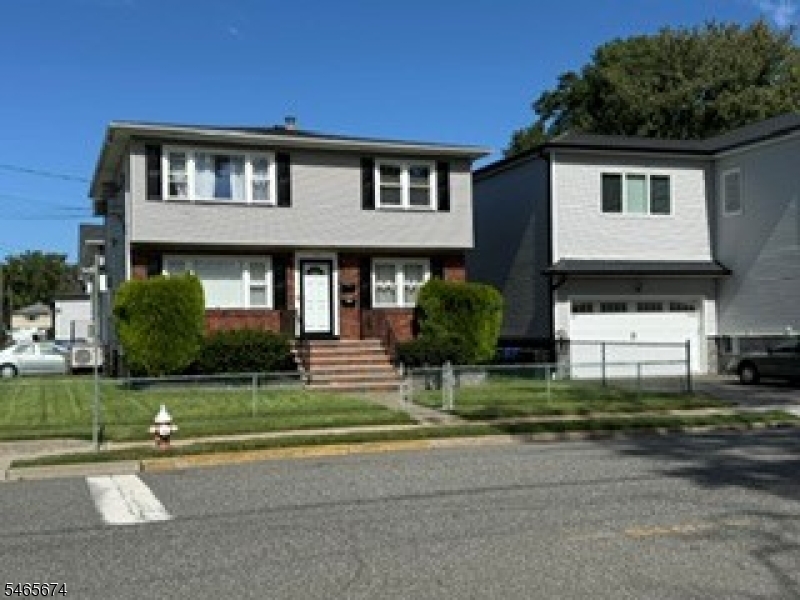 155 Franklin 2 Property Photo 1