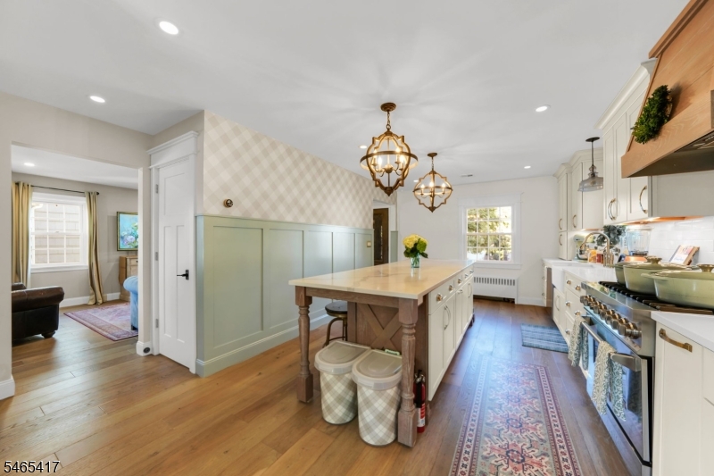 644 Golf Ter Property Photo 12
