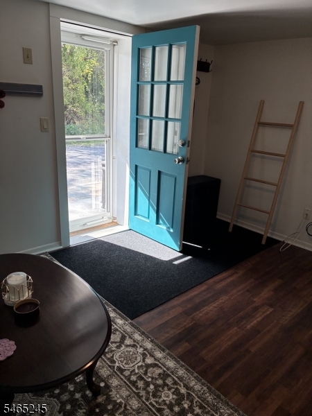 73 Market St Property Photo 3