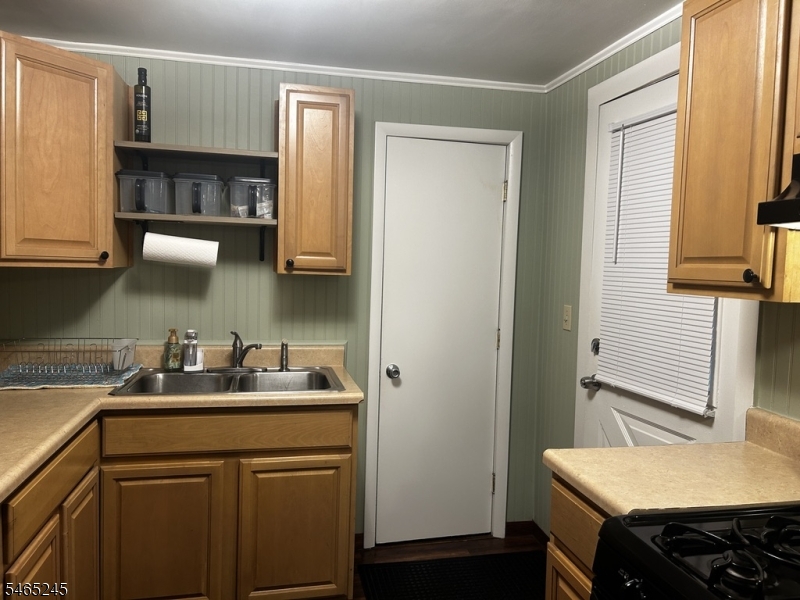 73 Market St Property Photo 9