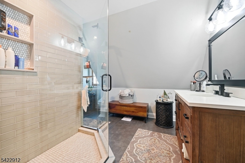 173 Point Breeze Dr Property Photo 17