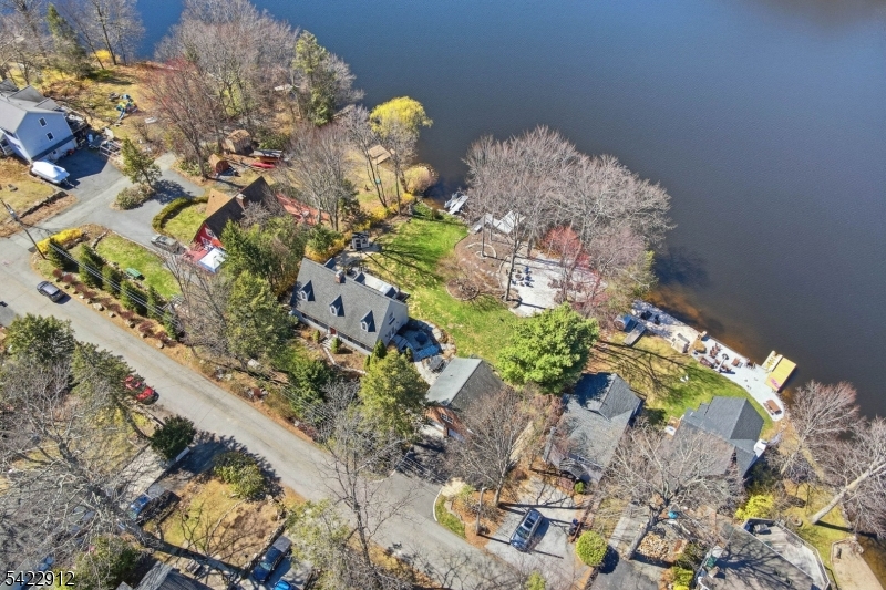 173 Point Breeze Dr Property Photo 31