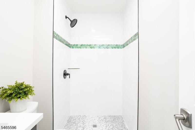 161 Beachwood Rd Property Photo 17