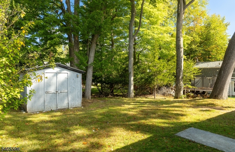 161 Beachwood Rd Property Photo 25