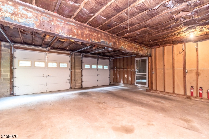265 Anderson Rd Property Photo 16