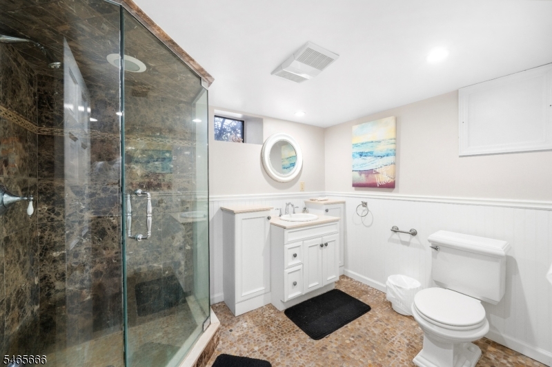 67 Vreeland Ave Property Photo 35