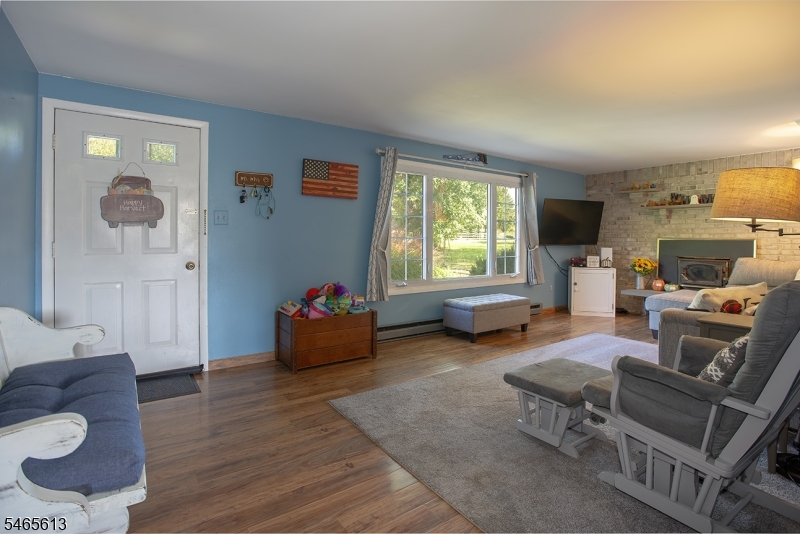 369 County Rd 565 Property Photo 6