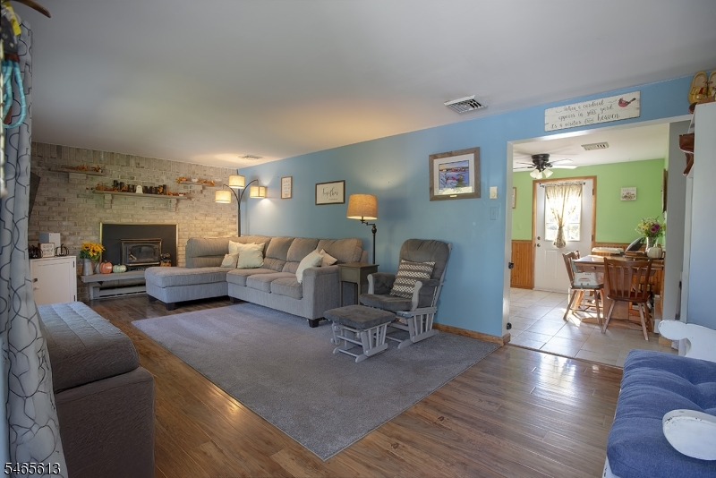 369 County Rd 565 Property Photo 8