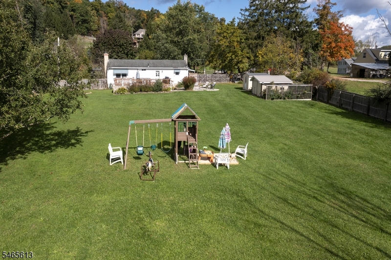 369 County Rd 565 Property Photo 18