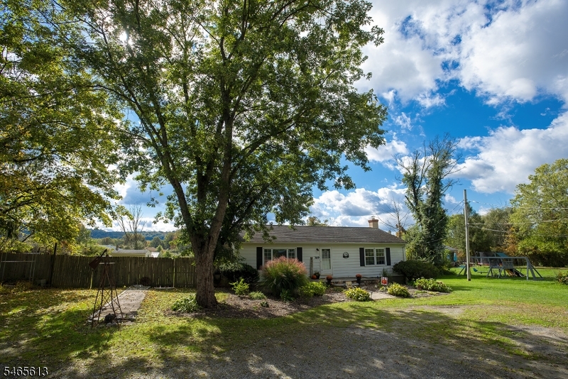 369 County Rd 565 Property Photo 20