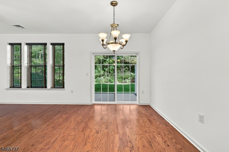 305 Waterview Ct 305 Property Photo 7