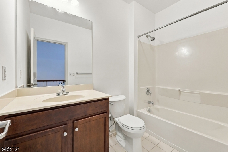 305 Waterview Ct 305 Property Photo 20