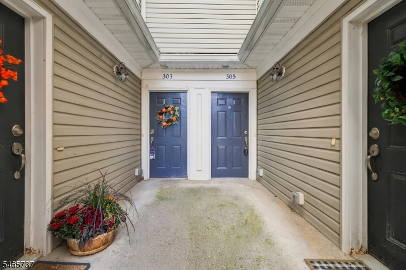 305 Waterview Ct 305 Property Photo 29