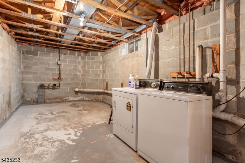 701 Porter Way West Property Photo 29