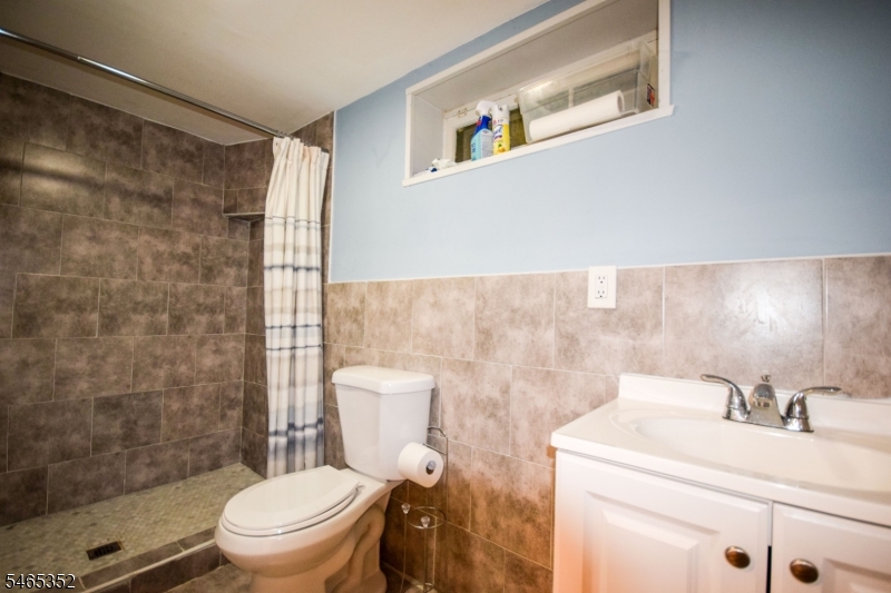 76 Orchard Dr Property Photo 16