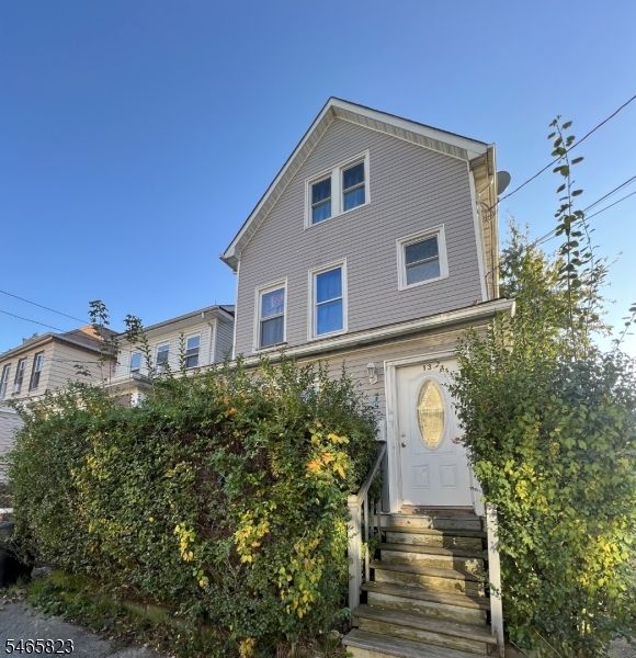 13 Garwood Pl Property Photo 1