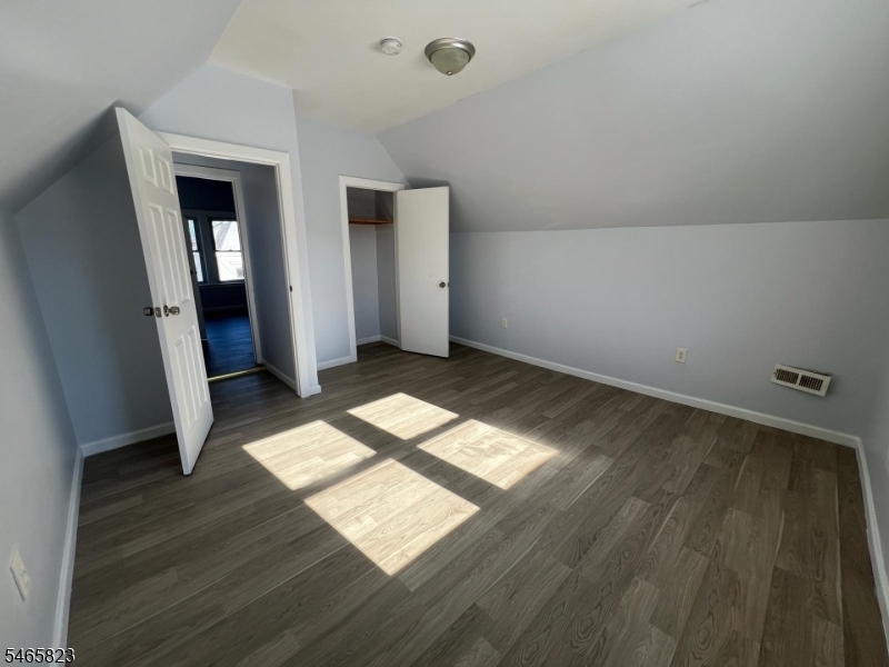 13 Garwood Pl Property Photo 5