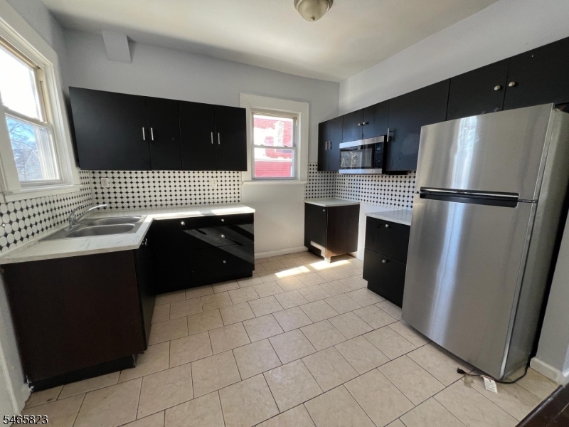 13 Garwood Pl Property Photo 9