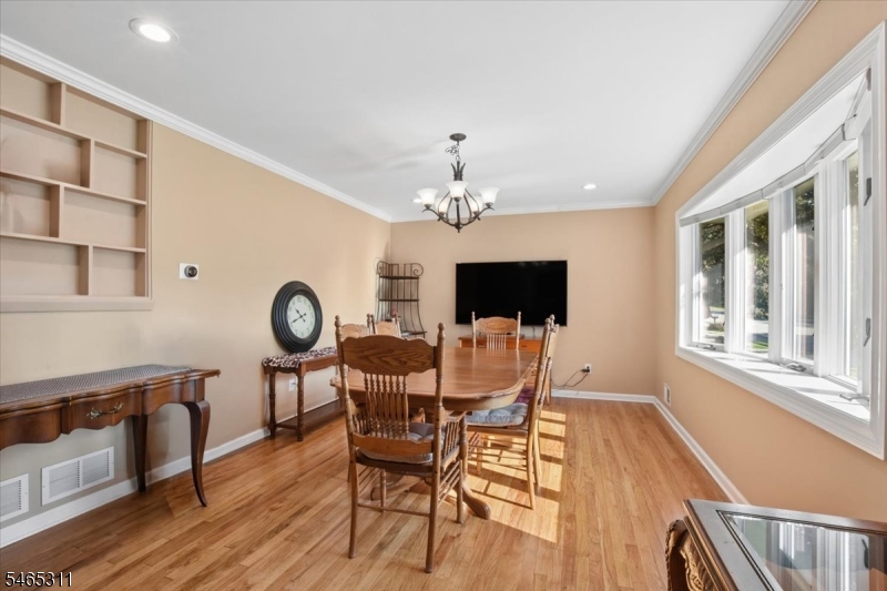 50 Parks Rd Property Photo 5