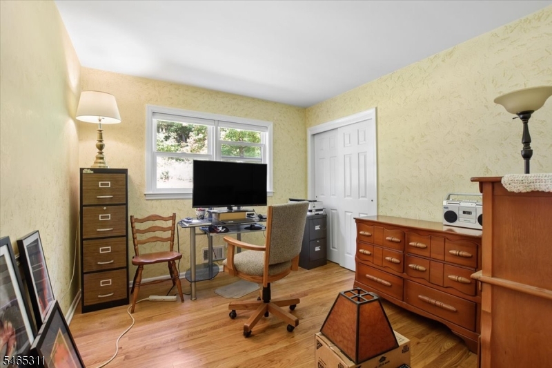 50 Parks Rd Property Photo 13