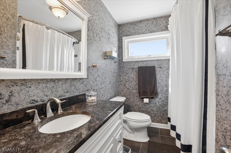 50 Parks Rd Property Photo 15