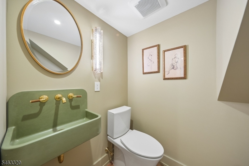 23 Prospect Ter Property Photo 19
