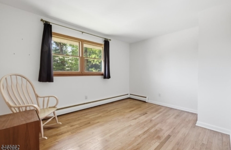 17 Ellsworth Ave Property Photo 17