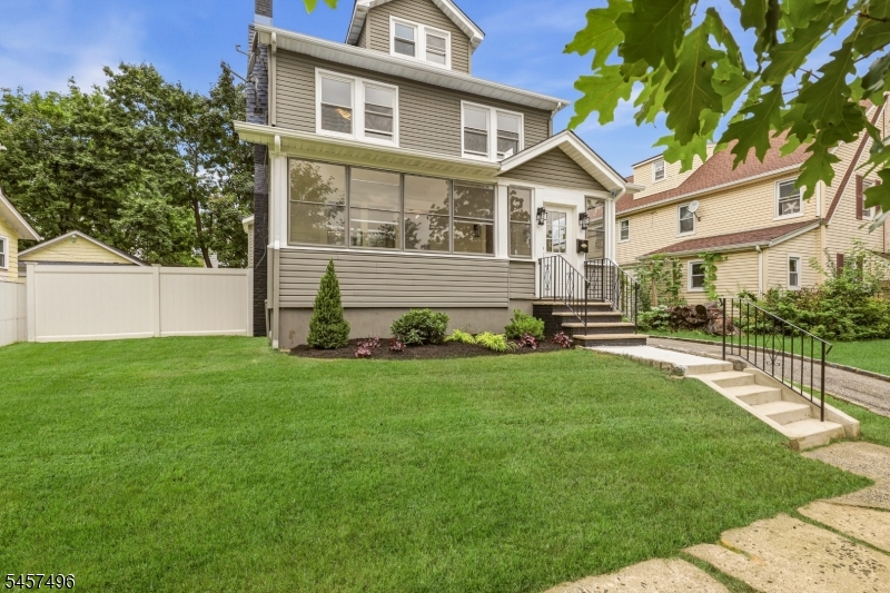 109 Milton Pl Property Photo 2