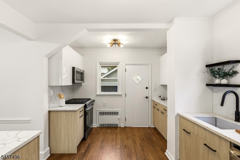 109 Milton Pl Property Photo 17