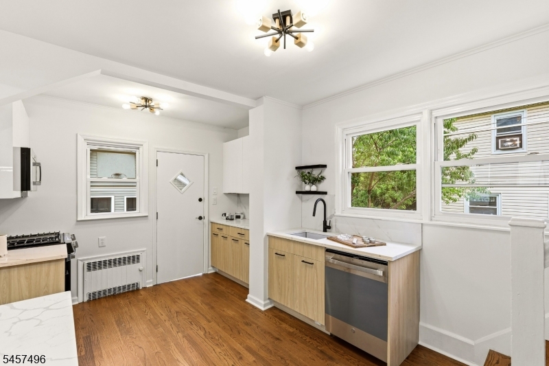 109 Milton Pl Property Photo 18