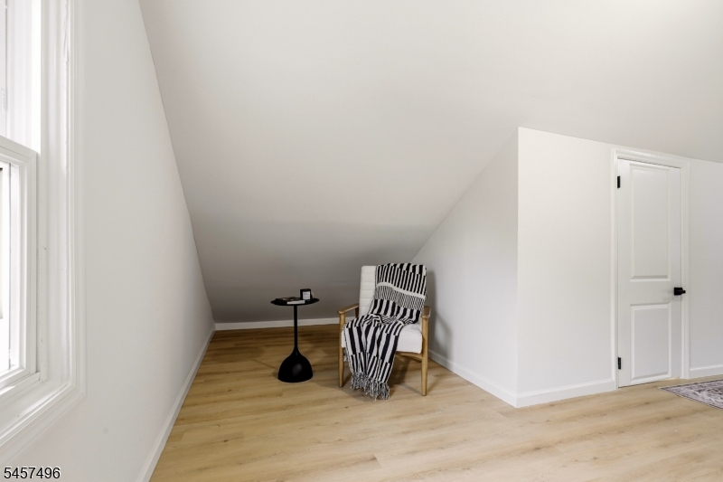 109 Milton Pl Property Photo 33