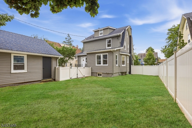 109 Milton Pl Property Photo 45