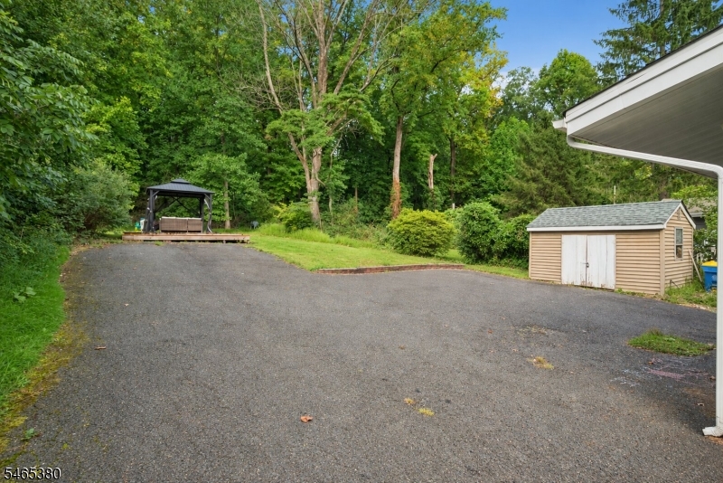 41 Hillcrest Road Property Photo 21