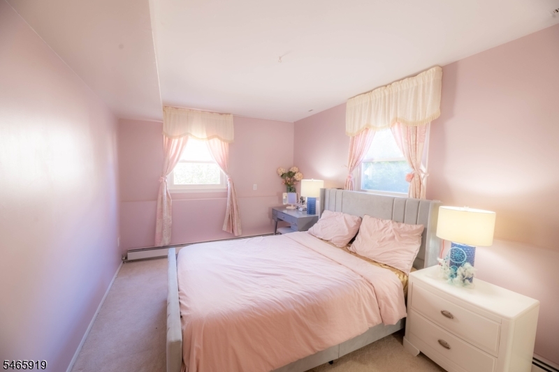 4 Charles Ct Property Photo 30