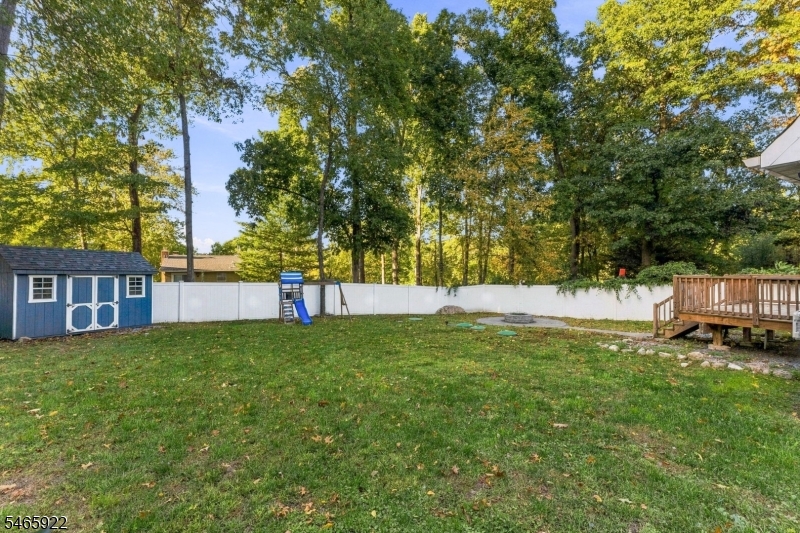 21 Woodland Trl Property Photo 32