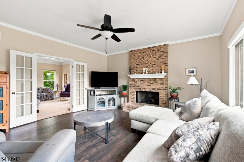 1709 Washington Valley Drive Property Photo 18