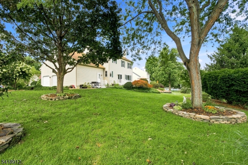 1709 Washington Valley Drive Property Photo 27