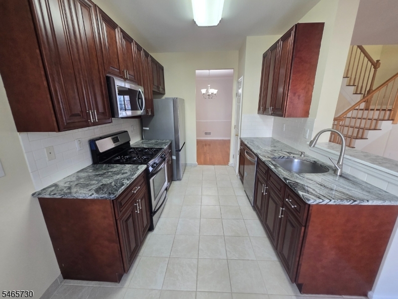 3 Reins Ct Property Photo 10