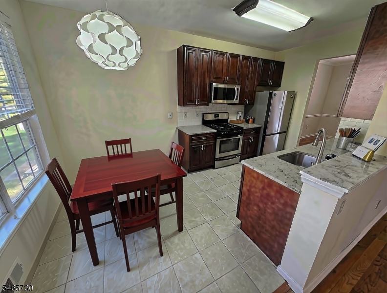 3 Reins Ct Property Photo 13